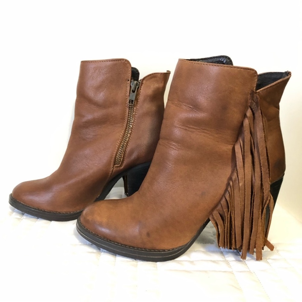 Steve Madden Woodstock Western Fringe Ankle Boot Size 6.5M